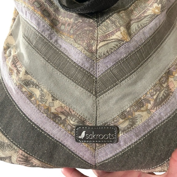 Sakroots Large Hobo Style Crossbody Bag - Picture 2 of 14